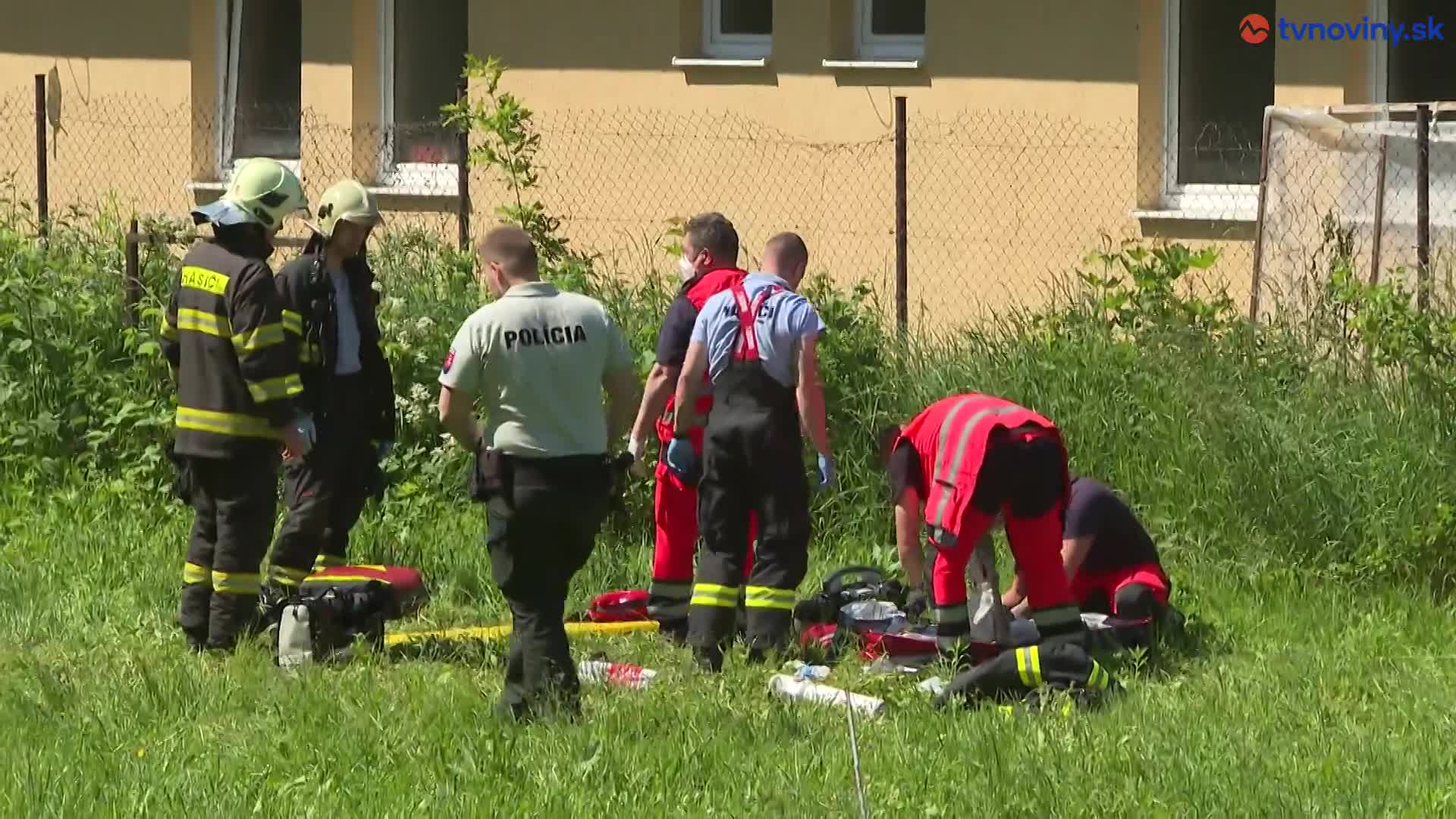 V areáli gymnázia v Prešove zaživa horel muž